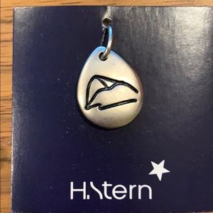 H Stern pendant